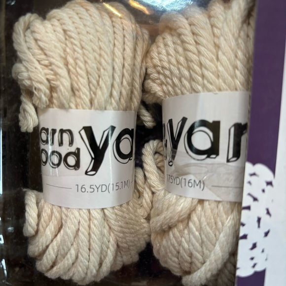 Macrame Wall Hanging NWT DIY KIT. - Picture 5 of 11